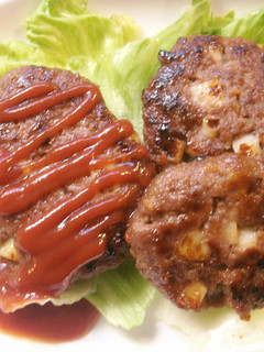 かまぼこ入りハンバーグ-レシピのメイン写真