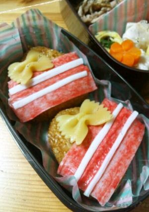 キャラ弁＊リボンお握りデコ＊-レシピのメイン写真