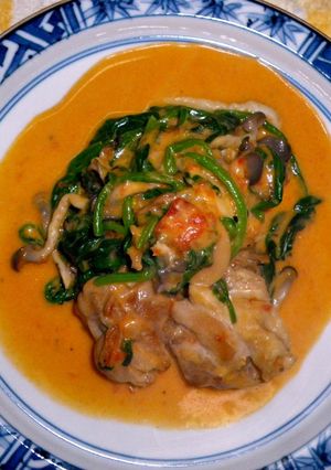鶏肉とほうれん草のトマトクリームソース-レシピのメイン写真