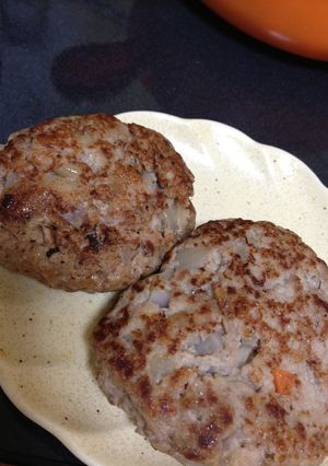 野菜もたっぷり♪塩麹で豆腐ハンバーグ-レシピのメイン写真