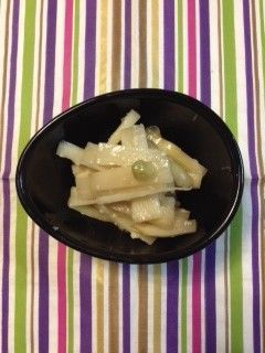 塩麹で♪うどの漬物わさび風味-レシピのメイン写真