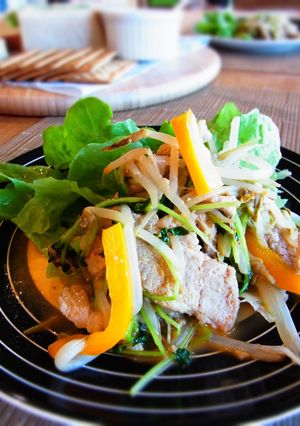 調味料３つ☆豚肉ともやしのキムチマヨ炒め-レシピのメイン写真