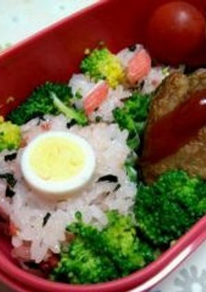 桜のおにぎり弁当-レシピのメイン写真