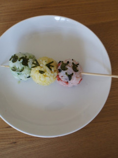 3色だんごおにぎり-レシピのメイン写真