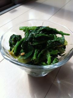 醤油麹でほうれん草の胡麻和え-レシピのメイン写真