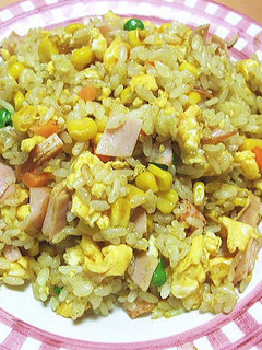 カレー粉で作るカレーピラフ-レシピのメイン写真