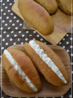 カフェオレパンでホイップクリームサンド*-レシピのメイン写真