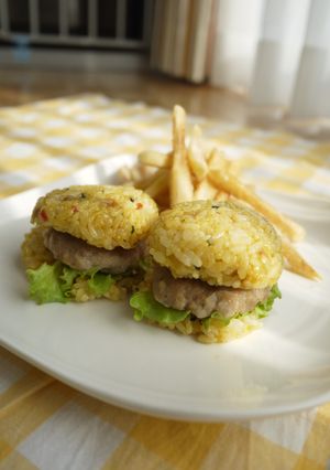 ☆ハンバーガー?いえいえおむすび☆-レシピのメイン写真