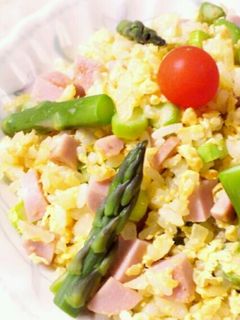 アスパラと魚ニソの春色パラパラチャーハン-レシピのメイン写真