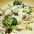 鶏とブロッコリーのコーンクリームスパ