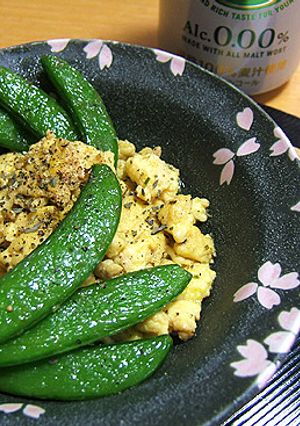 素揚げスナップえんどうと卵の春色おつまみ-レシピのメイン写真