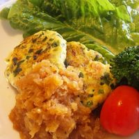 基本からアレンジまで！思わずつくりたくなる「ニラ ハンバーグ」の