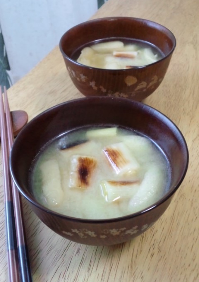 焼きネギと油揚げの味噌汁-レシピのメイン写真