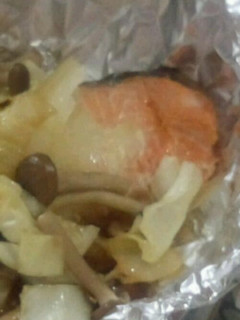 あっという間に!バター香る鮭のホイル焼き-レシピのメイン写真