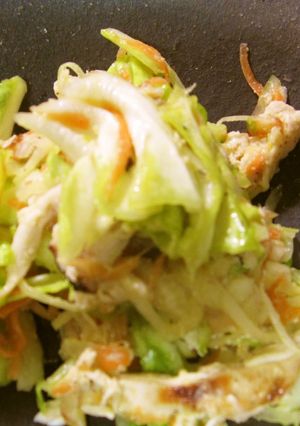 春キャベツと鶏胸肉の胡麻和え-レシピのメイン写真