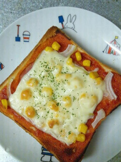 朝食に♪簡単ピザトースト-レシピのメイン写真