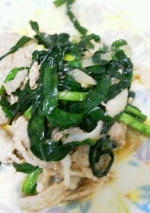 豚バラとニラと玉ねぎの炒めもの-レシピのメイン写真
