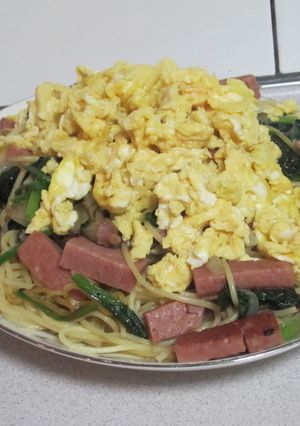 ランチョミートとほうれん草のパスタ-レシピのメイン写真