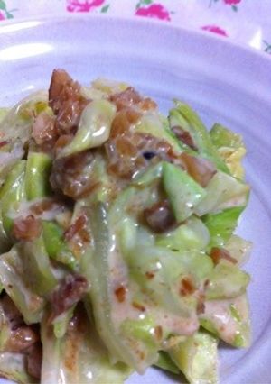 超簡単..丼で.3分.キャベツナッツ和え-レシピのメイン写真