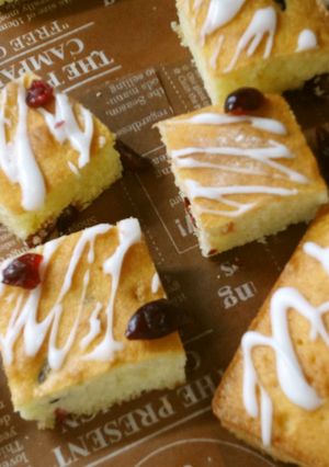クランベリーのスクエアケーキ-レシピのメイン写真