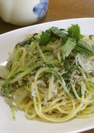 さっぱりおいしい♪水菜とじゃこのパスタ-レシピのメイン写真