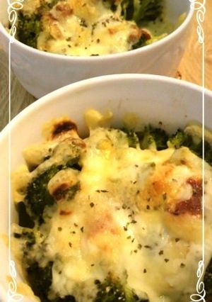 ブロッコリーのマヨ＋ケチャ＋チーズ焼き-レシピのメイン写真