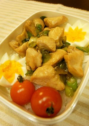 手抜きでもおいしい☆簡単やきとり丼弁当☆-レシピのメイン写真