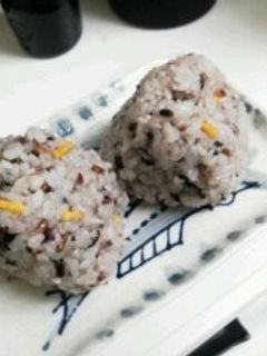 お茶づけ味の、おむすび-レシピのメイン写真