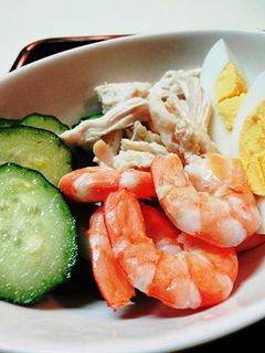 *シンプル*蒸し鶏のサラダ*-レシピのメイン写真