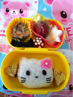 学童のお弁当~キティちゃん~-レシピのメイン写真