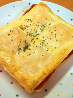 ふっくら玉子焼きのピザトースト-レシピのメイン写真