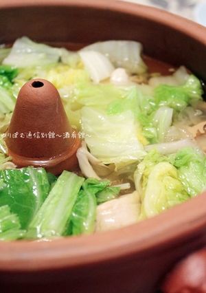 水を一切入れない雲南料理の汽鍋鶏。-レシピのメイン写真