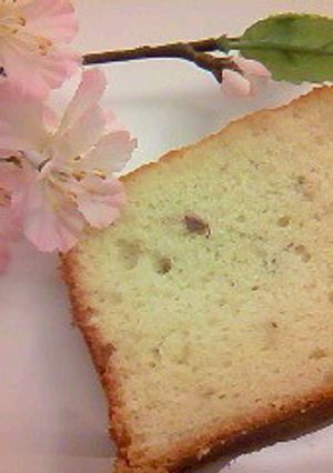 春にぴったり。桜の日本酒ケーキ-レシピのメイン写真