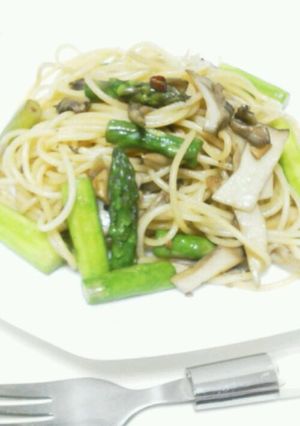 アスパラときのこのぺぺロンチーノ-レシピのメイン写真