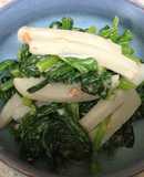 ほうれん草とかまぼこの梅肉マヨ和え