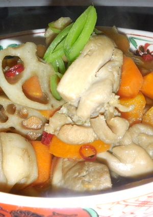 煮物 鶏と蓮根ピリ辛風-レシピのメイン写真