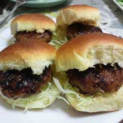 รูปของ 片手で食べれる！ミニハンバーガー♪