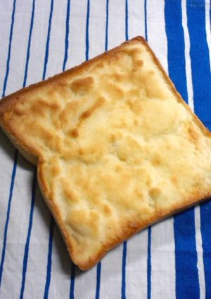 思いたったらすぐ！メロンパン風トースト-レシピのメイン写真