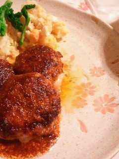 リメイク♪鶏団子用のひき肉つくねバーグ♪-レシピのメイン写真