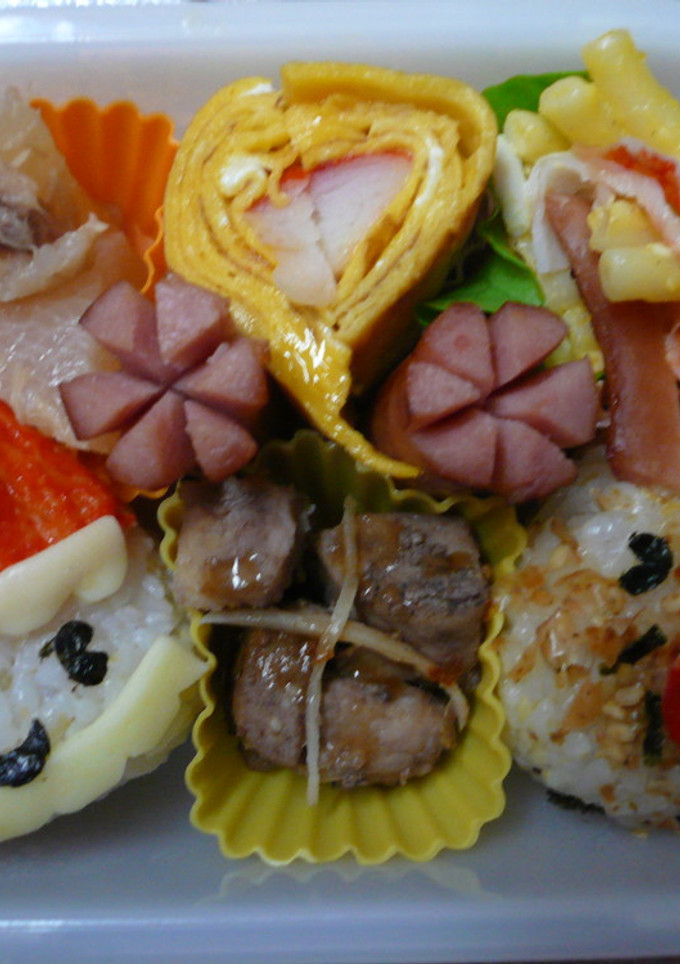 幼稚園!わが家のお弁当　サンタとトナカイ-レシピのメイン写真
