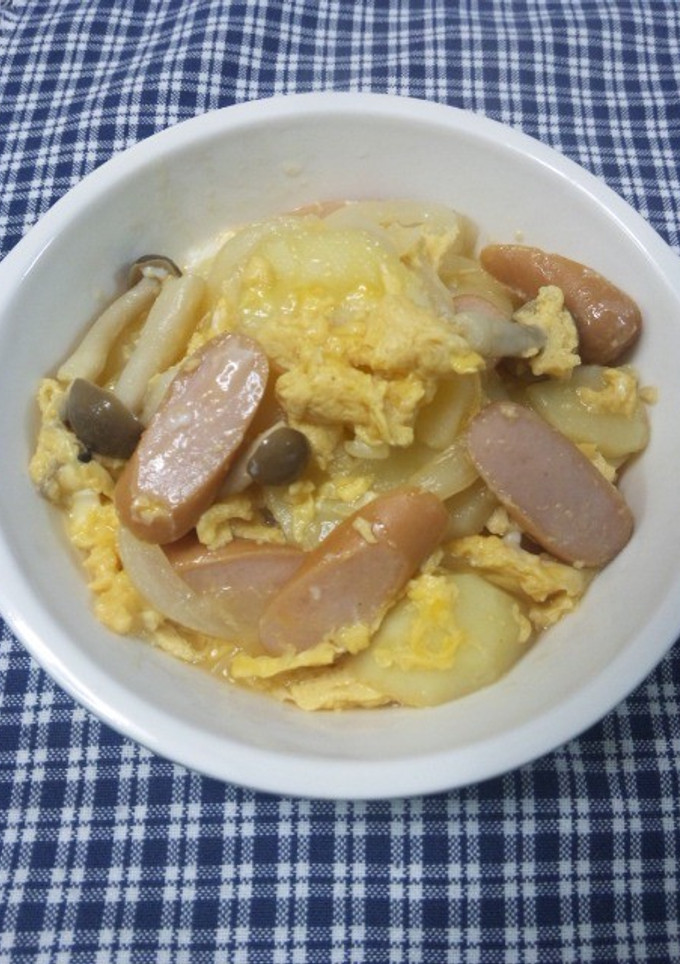 朝食に！ ソーセージとポテトの卵とじ-レシピのメイン写真