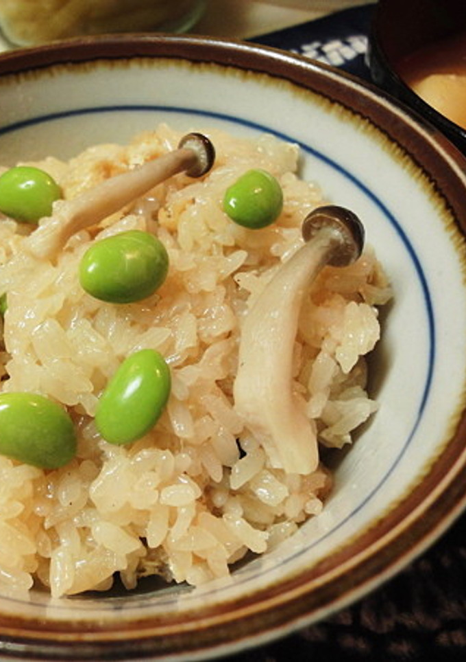 和風だしで簡単＊しめじと枝豆のおこわ-レシピのメイン写真