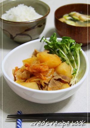 キムチ肉じゃが-レシピのメイン写真