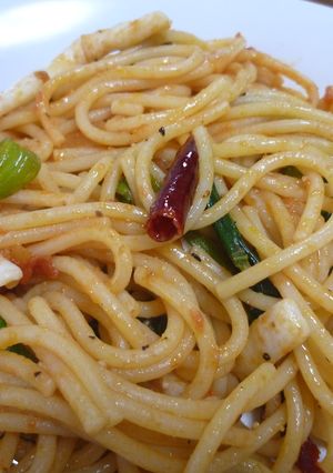 ランチ　イカ×小松菜×トマトソースパスタ-レシピのメイン写真