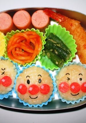 一口サイズ　アンパンマンおにぎり-レシピのメイン写真