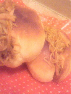 簡単!親子で一緒にジャンボ焼きそばパン♪-レシピのメイン写真