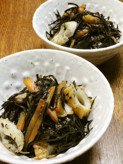 ご飯の供!塩麹deひじき生しいたけの煮物-レシピのメイン写真