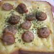 パリッと朝食ウインナーでチーズトースト♪