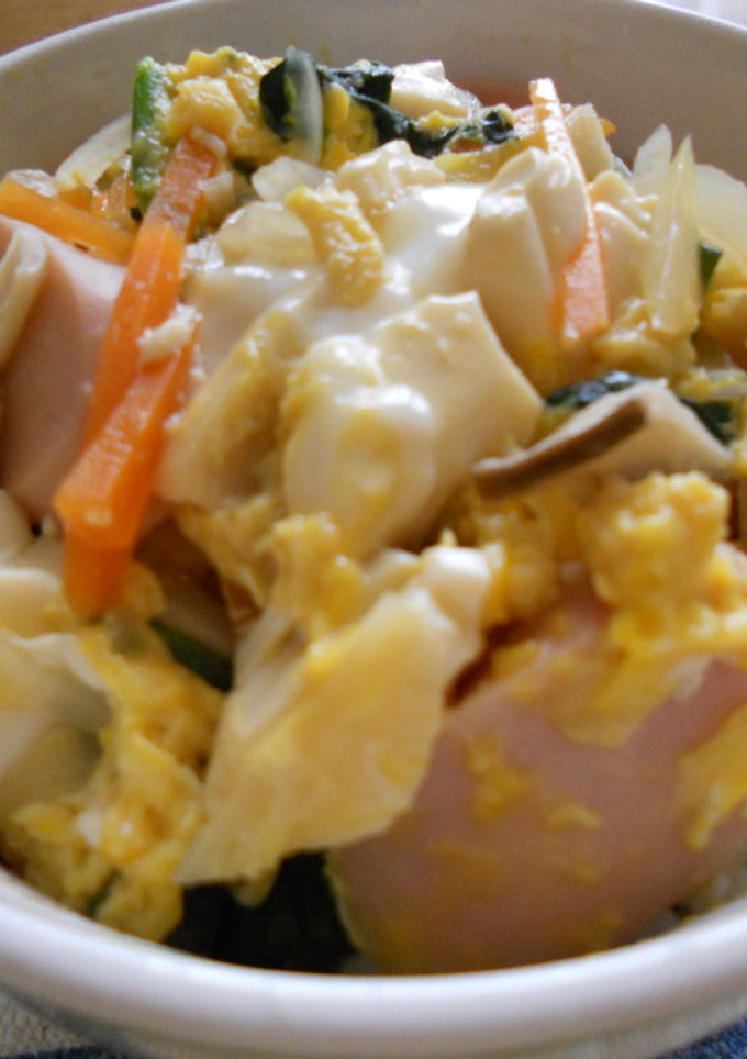 魚肉ソーセージの卵とじ丼-レシピのメイン写真