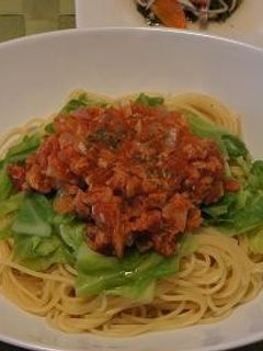 春キャベツとツナのトマトソースパスタ-レシピのメイン写真